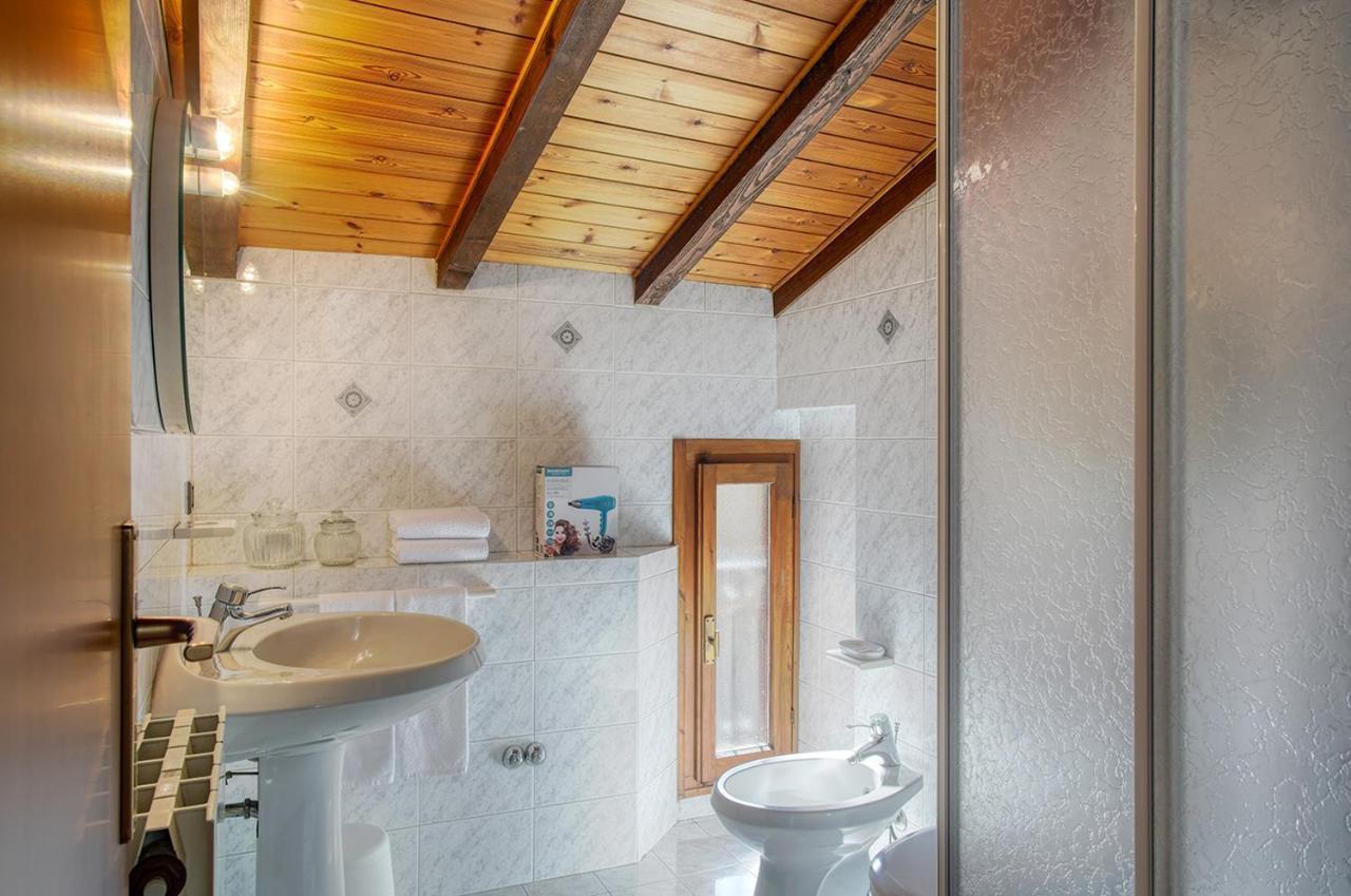Casa Dany Apartment Malcesine Ngoại thất bức ảnh